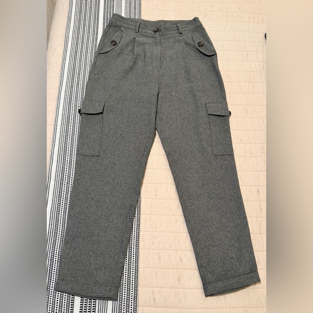 Primark Women’s Gray Cargo Trousers with Side Flap Pockets